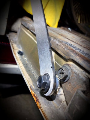 tailgate hinge supports